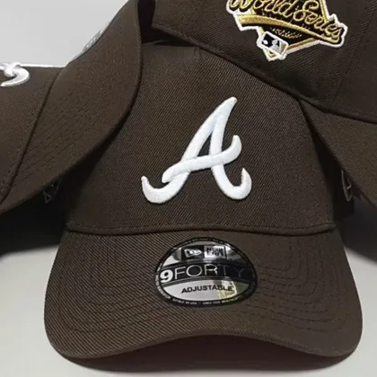 Gorra New Era 9FORTY Atlanta Braves · Café · Serie Mundial 1995